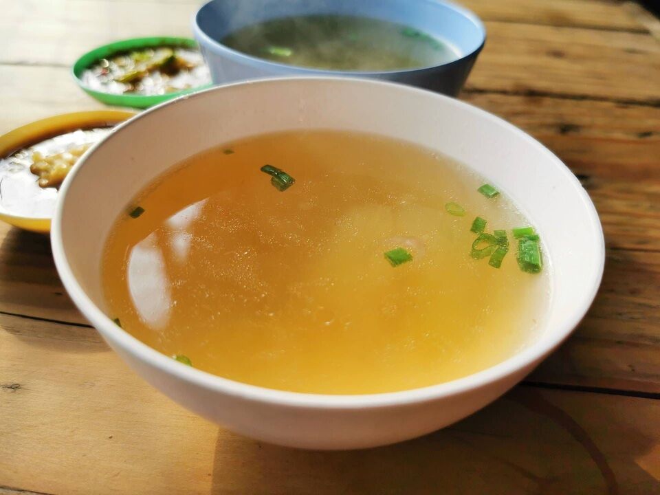 chicken broth in a diet of consumption